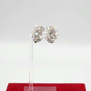 Elegant Vintage 60s Crystal Cluster Earrings